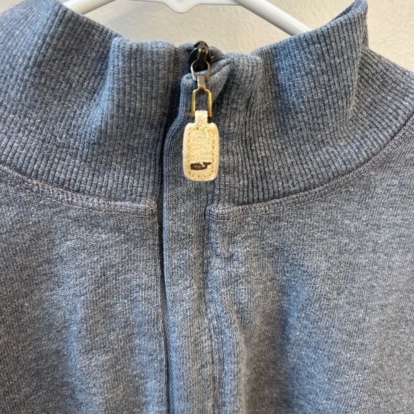 Men's size large grey vineyard vines 1/4 zip neck cotton sweatshirt - Picture 2 of 10